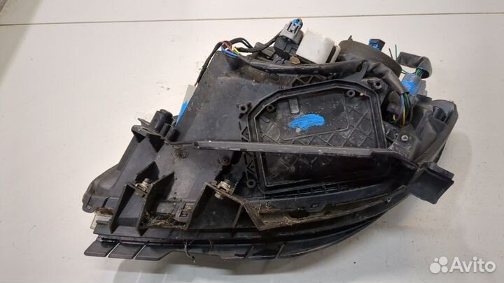 Фара (передняя) правая Mazda RX-8