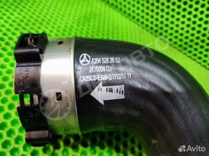 Патрубок интеркулера Mercedes-Benz C W204 M271