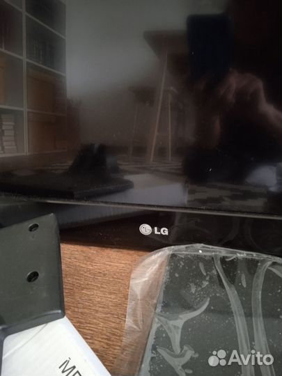 Телевизор LG32L2500