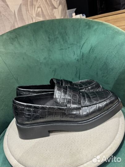 Лоферы женские 41 размер