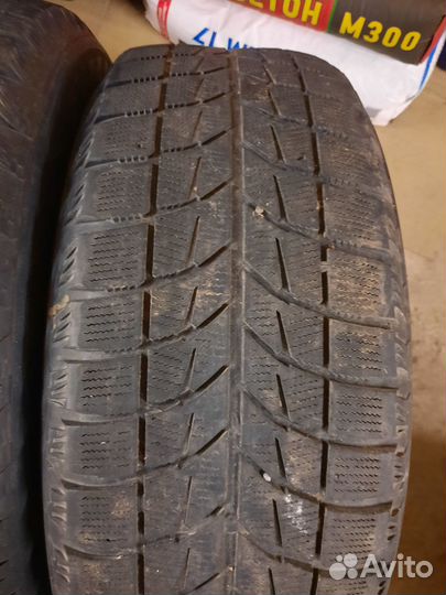 Bridgestone Blizzak WS-60 215/60 R16 Q