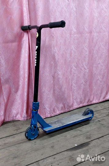 Трюковой самокат 