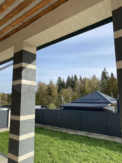 Дом 185 м² на участке 7,5 сот.