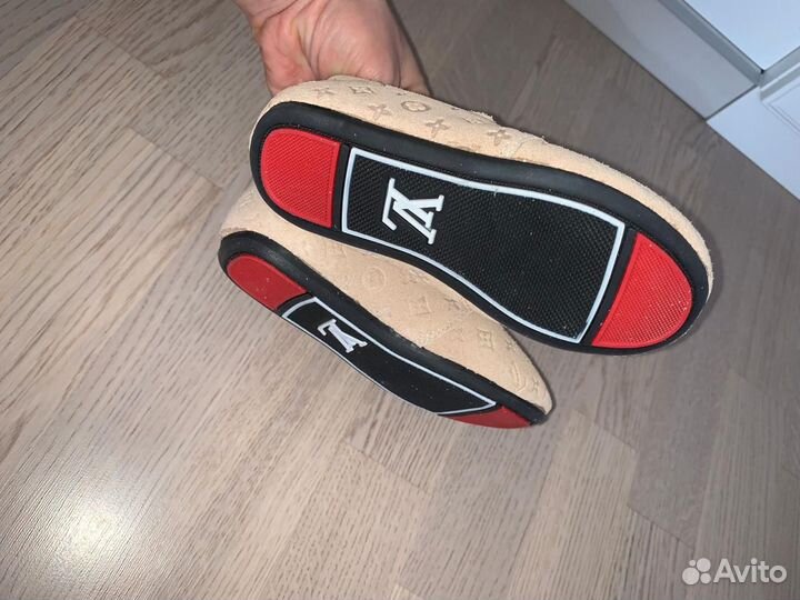 Новые ботинки натуральная замша