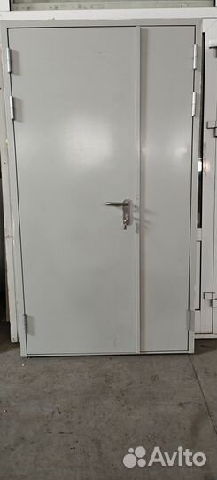 Продам окна,двери