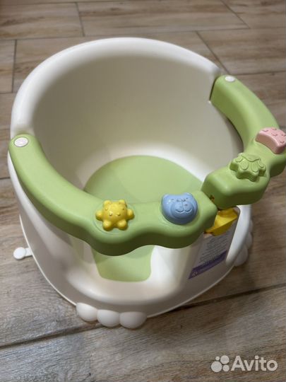Стульчик для купания kidfinity