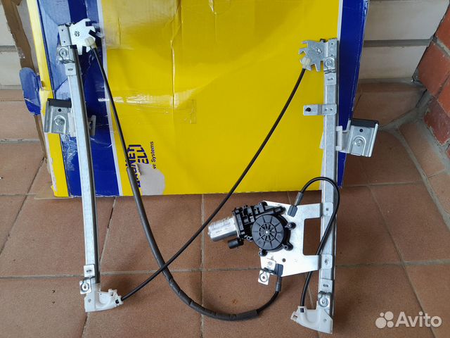 Ford Focus 1 Стеклоподъемник передний левый Новый