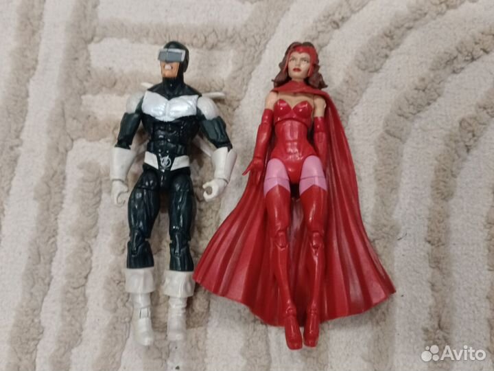 Фигурки героев Marvel
