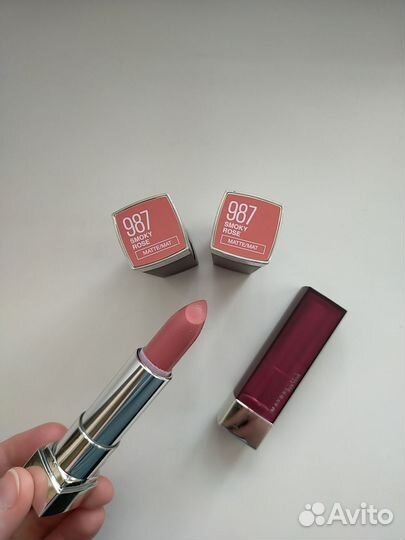 Помада Мейбелин тон 987