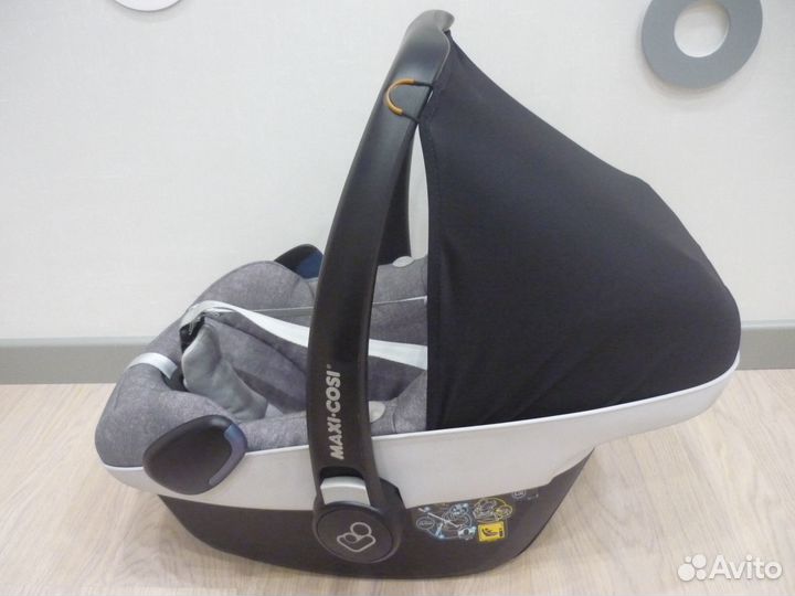 Автокресло Maxi-Cosi Pebble plus+Maxi Cosi 2wayFix