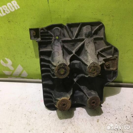 Крепление акб (корпус/подставка) Фольксваген Гол