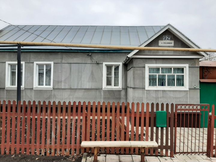 Дом 54 м² на участке 6 сот.