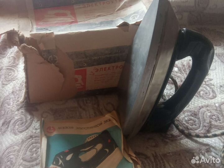 Утюг СССР рабочий