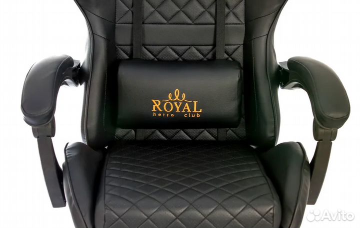 Игровое компьютерное кресло с подставкой для ног