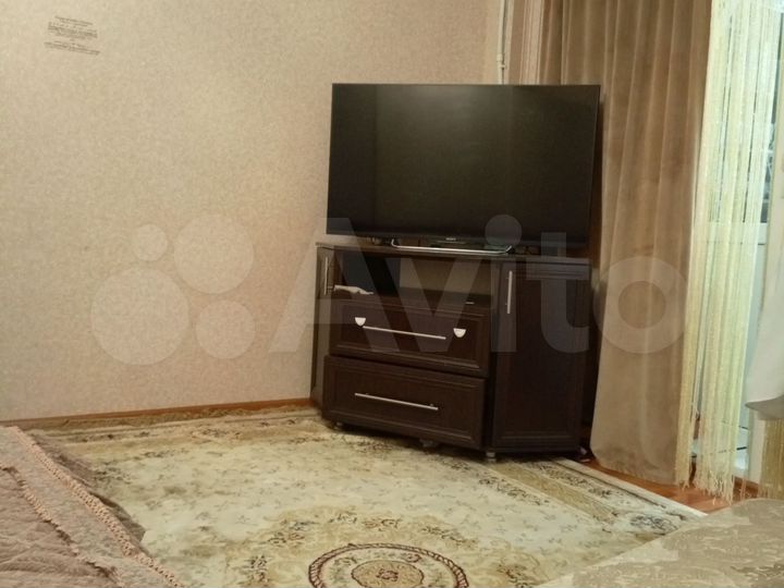 2-к. квартира, 68 м², 9/10 эт.