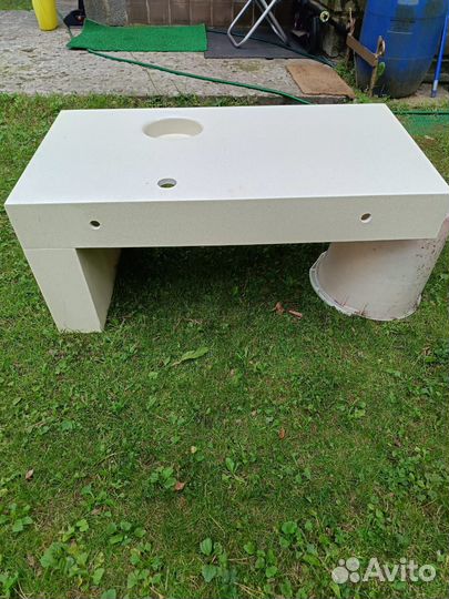 Столешница под раковину из искусственного камня