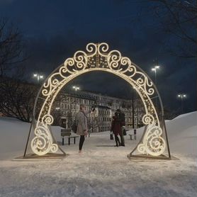 Новогодняя световая арка «Снегурочка»