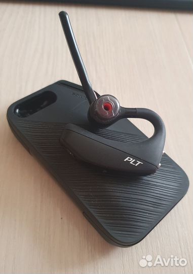 Гарнитура Plantronics Voyager 5200