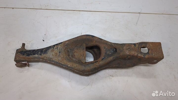 Рычаг подвески Mitsubishi Pajero / Montero, 2005