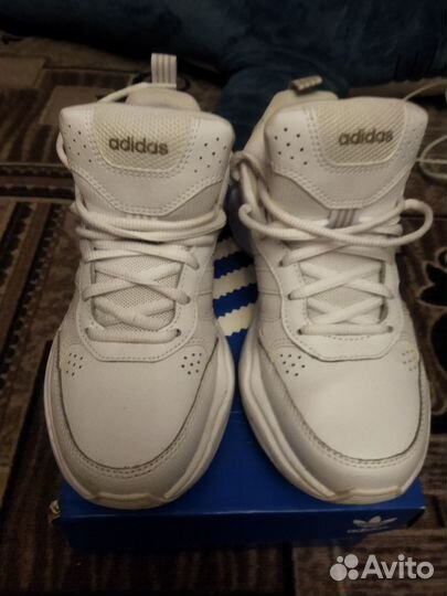 Кроссовки женские adidas