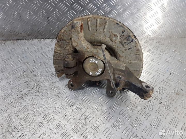 Кулак передний правый (Поворотный) Мерседес Vito