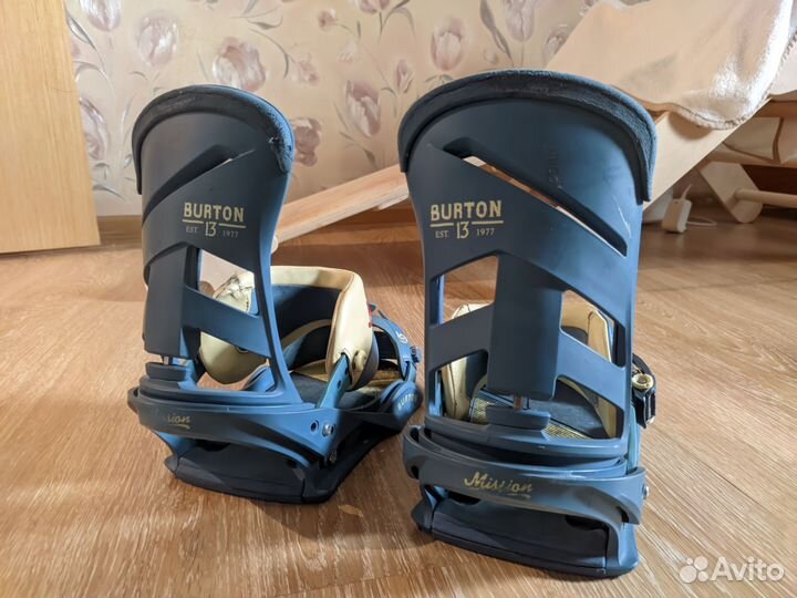 Крепления для сноуборда Burton