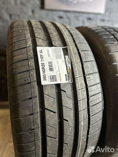 Hankook Ventus S1 Evo3 SUV K127A 285/40 R22 и 325/35 R22 110Y