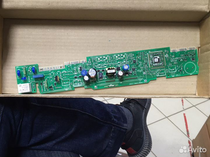 C00293400 Модуль управления х-ка Indesit