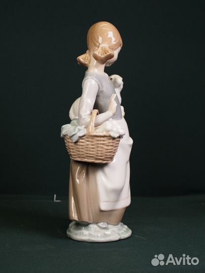 Lladro. Фарфоровая статуэтка 