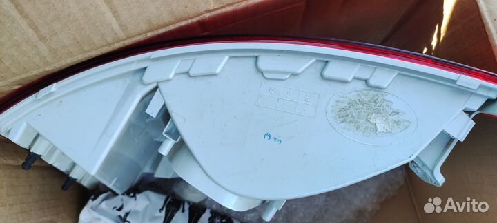 Задний фонарь Шкода Octavia универсал