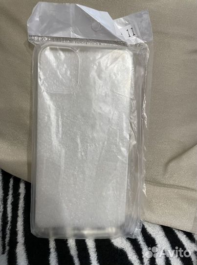 Чехол на iPhone 11