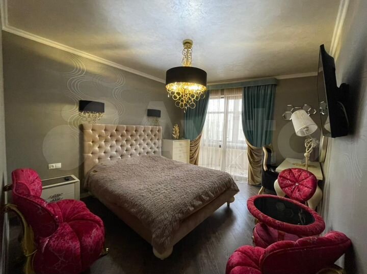 4-к. квартира, 140 м², 11/12 эт.