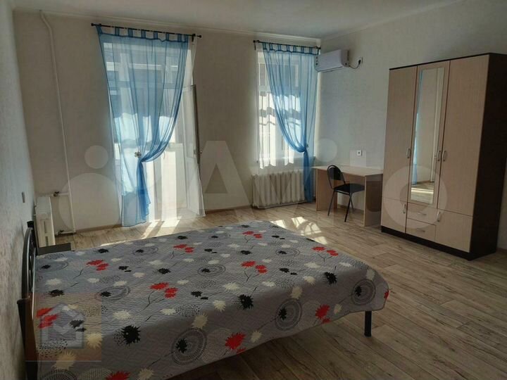 1-к. квартира, 40 м², 2/4 эт.