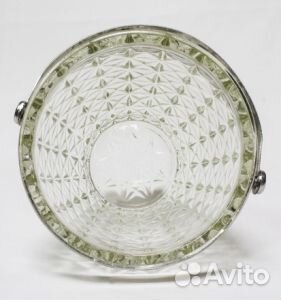 Ваза из стекла