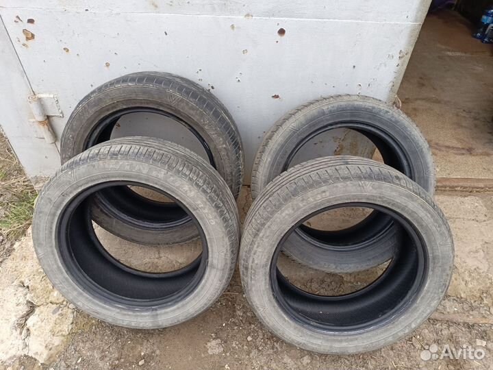 Шины 205 55 16 летние бу