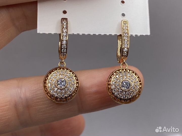 Серьги с цирконами