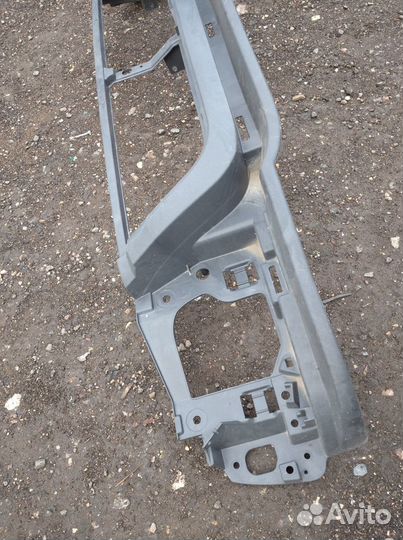 Панель радиаторов Ford Explorer 3 2001-2005