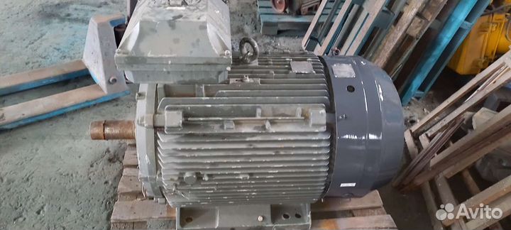 Электродвигатель 110 квт.1500 об. Концевик