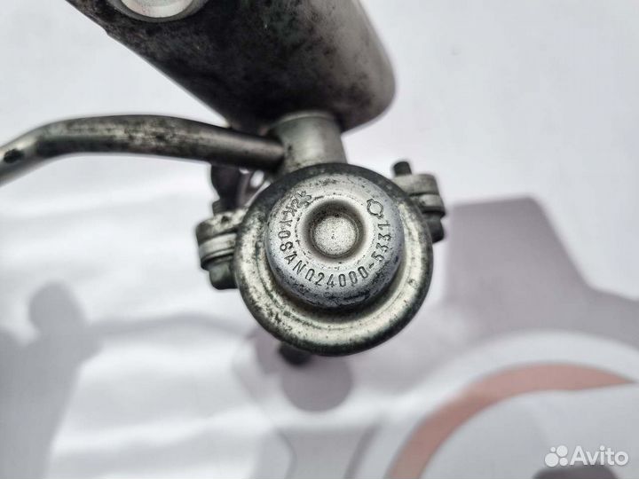 Регулятор давления топлива Nissan
