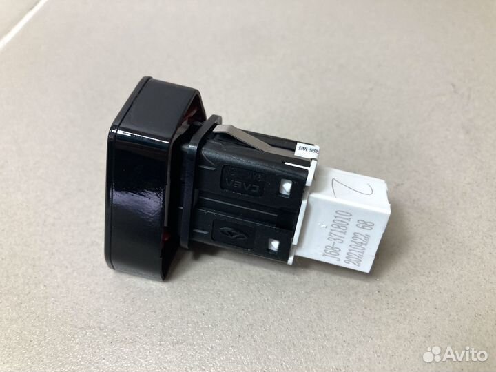 Кнопка аварийной сигнализации Chery Tiggo 4 FL