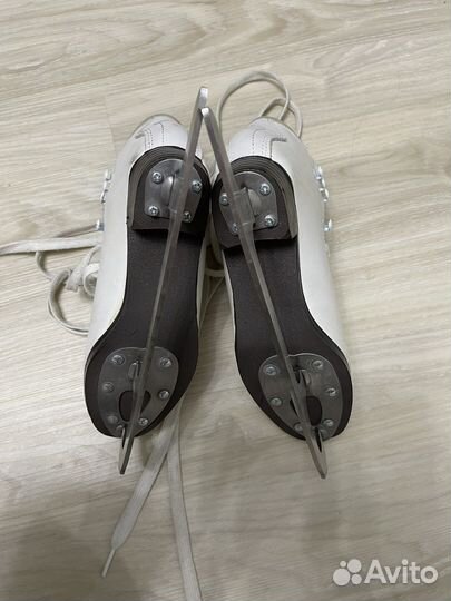 Коньки детские фигурные 33 размер