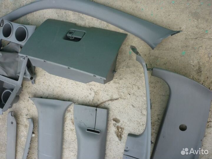 Mazda BT-50 BT50 Ranger Обшивка салона