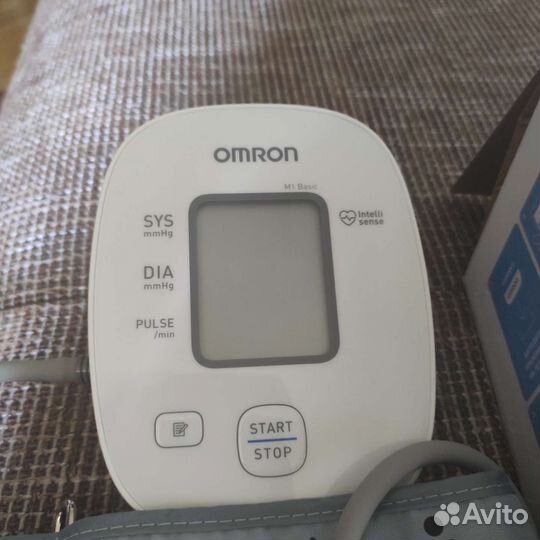 Тонометр omron новый