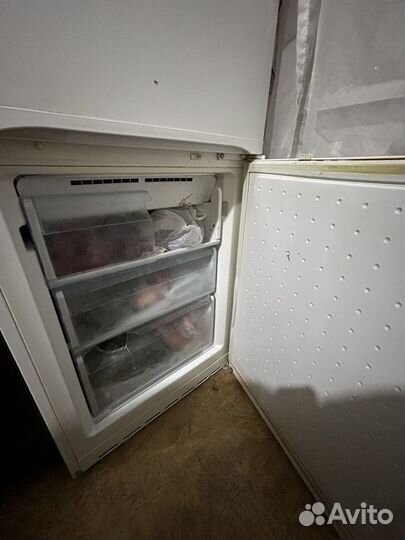 Холодильник