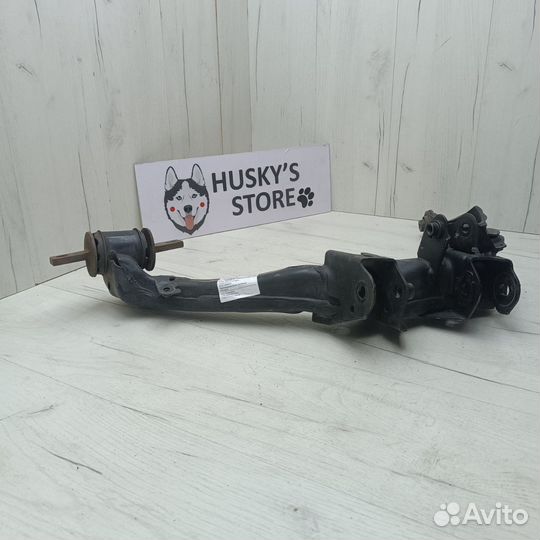 Рычаг задний левый Honda Civic 8 1.8 2008