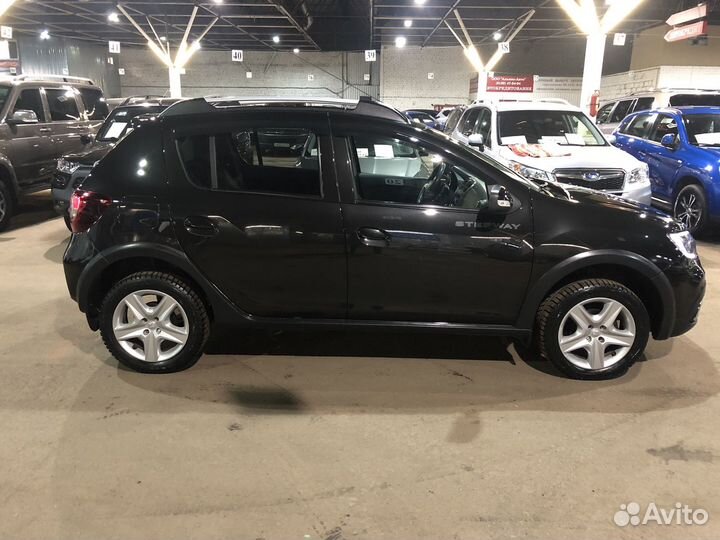 Renault Sandero Stepway 1.6 МТ, 2022, 20 000 км