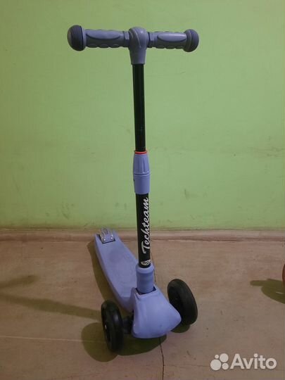 Самокат детский трехколесный