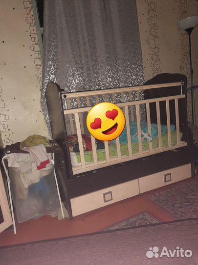 Детская кроватка
