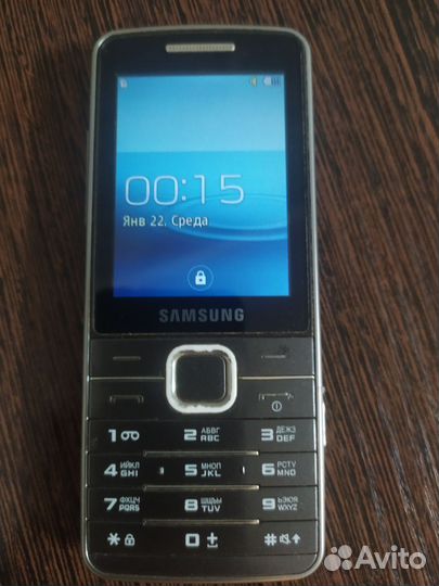 Samsung GT-S5611