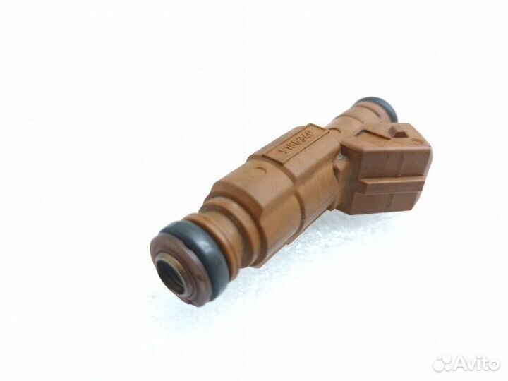 Форсунка топливная Volvo Xc90 1 дорест 2.5 B5254T